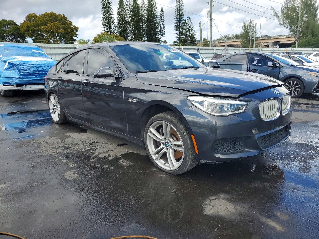 2014 BMW 550 IGT photo 4