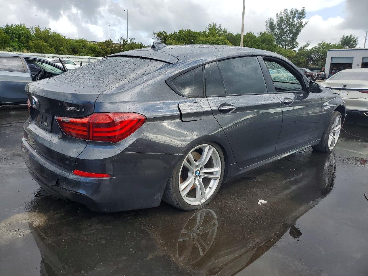 2014 BMW 550 IGT photo 3