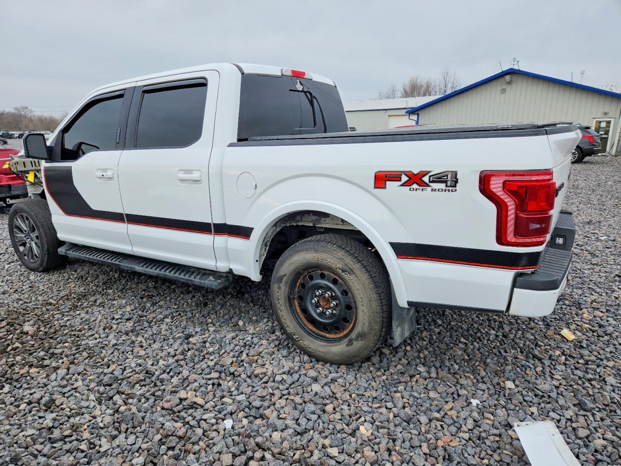 2016 FORD F150 SUPERCREW photo 2