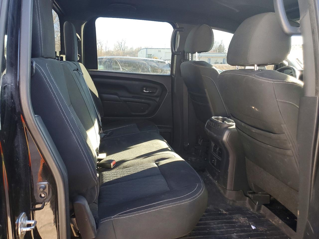 2018 NISSAN TITAN XD SL photo 28