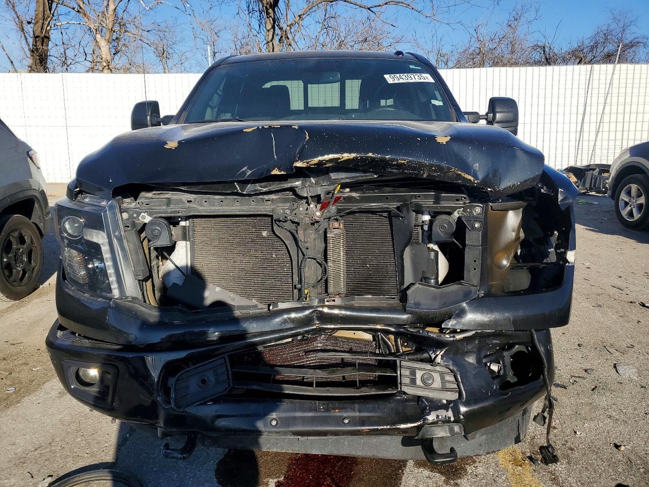2018 NISSAN TITAN XD SL photo 13