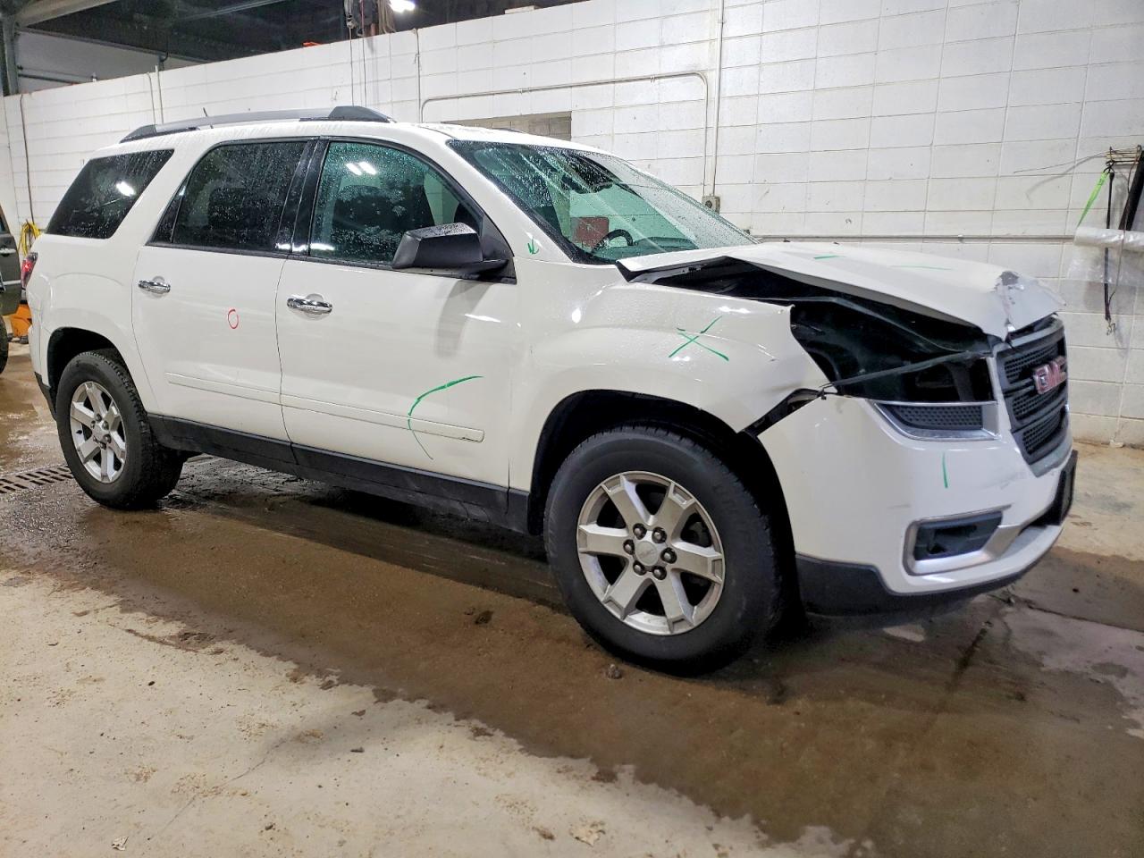 2014 GMC ACADIA SLE photo 4