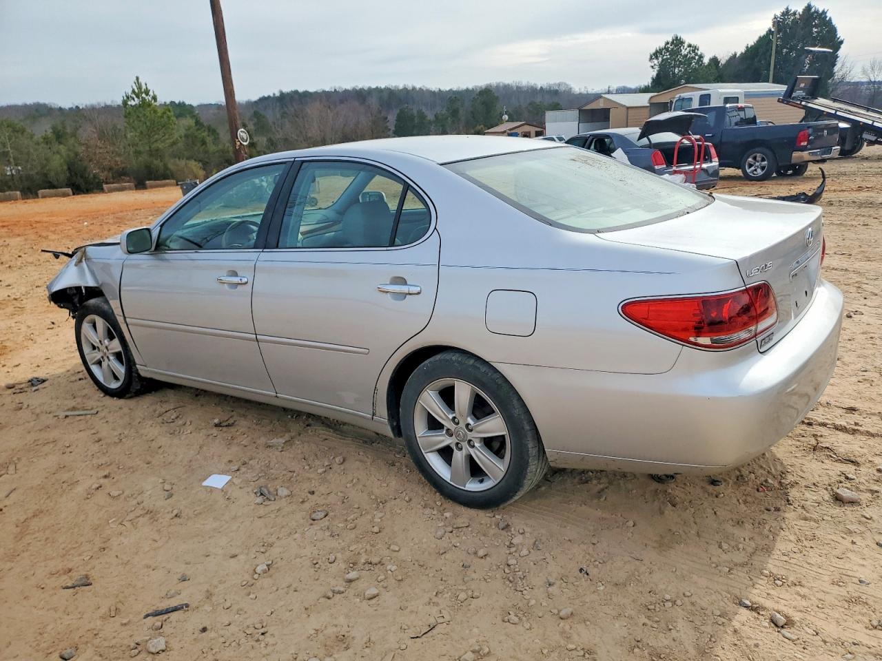 2005 LEXUS ES 330 photo 2