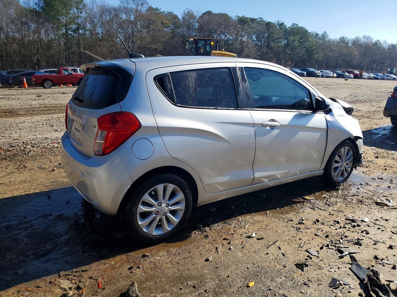 2018 CHEVROLET SPARK 1LT photo 3