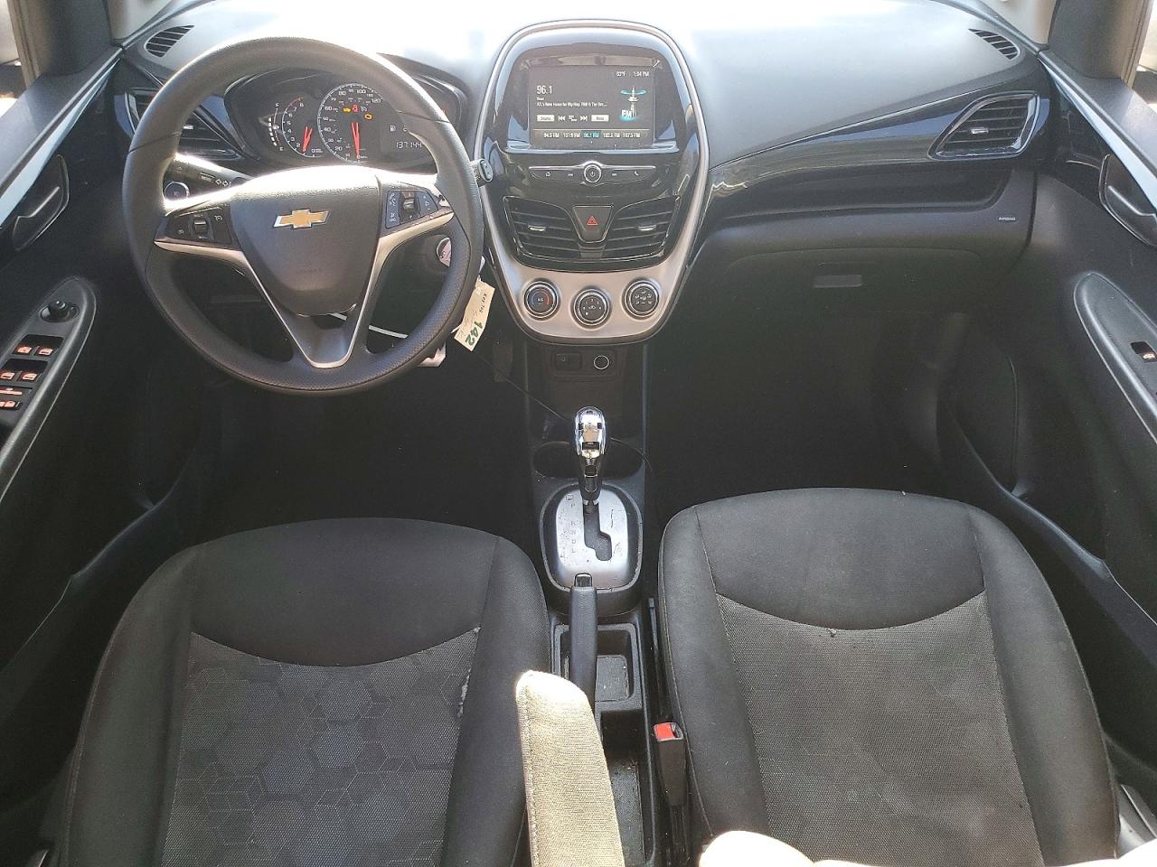 2018 CHEVROLET SPARK 1LT photo 8
