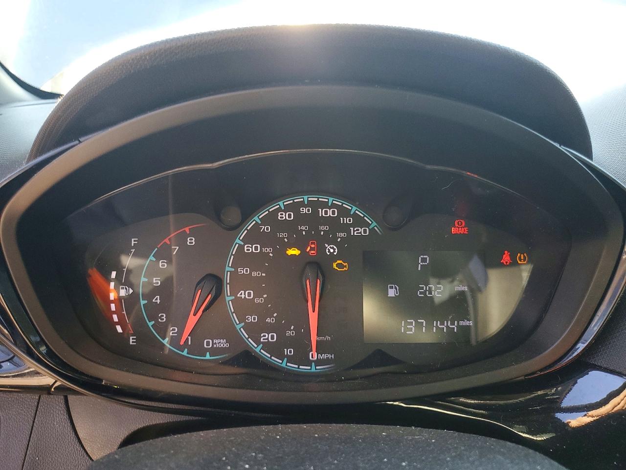 2018 CHEVROLET SPARK 1LT photo 9
