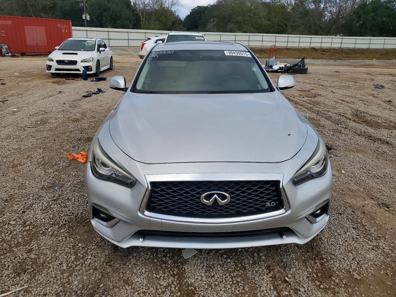 2018 INFINITI Q50 LUXE photo 5