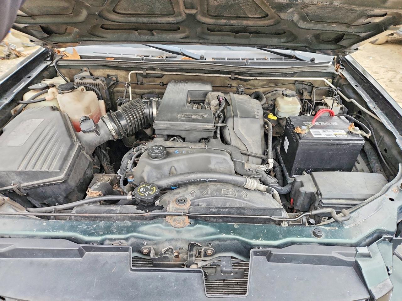 2005 CHEVROLET COLORADO photo 21