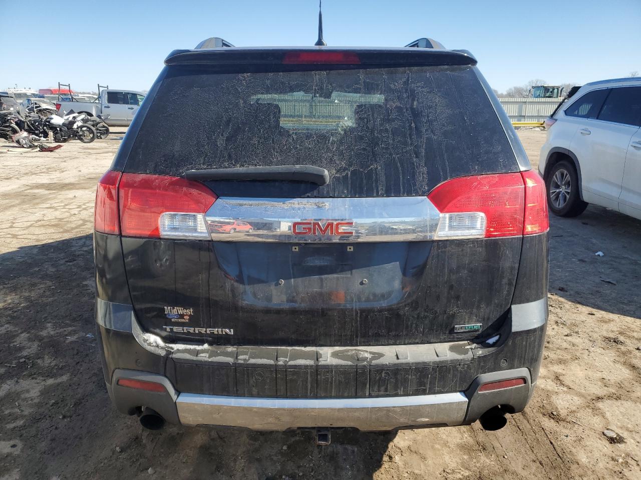 2011 GMC TERRAIN SLT photo 6