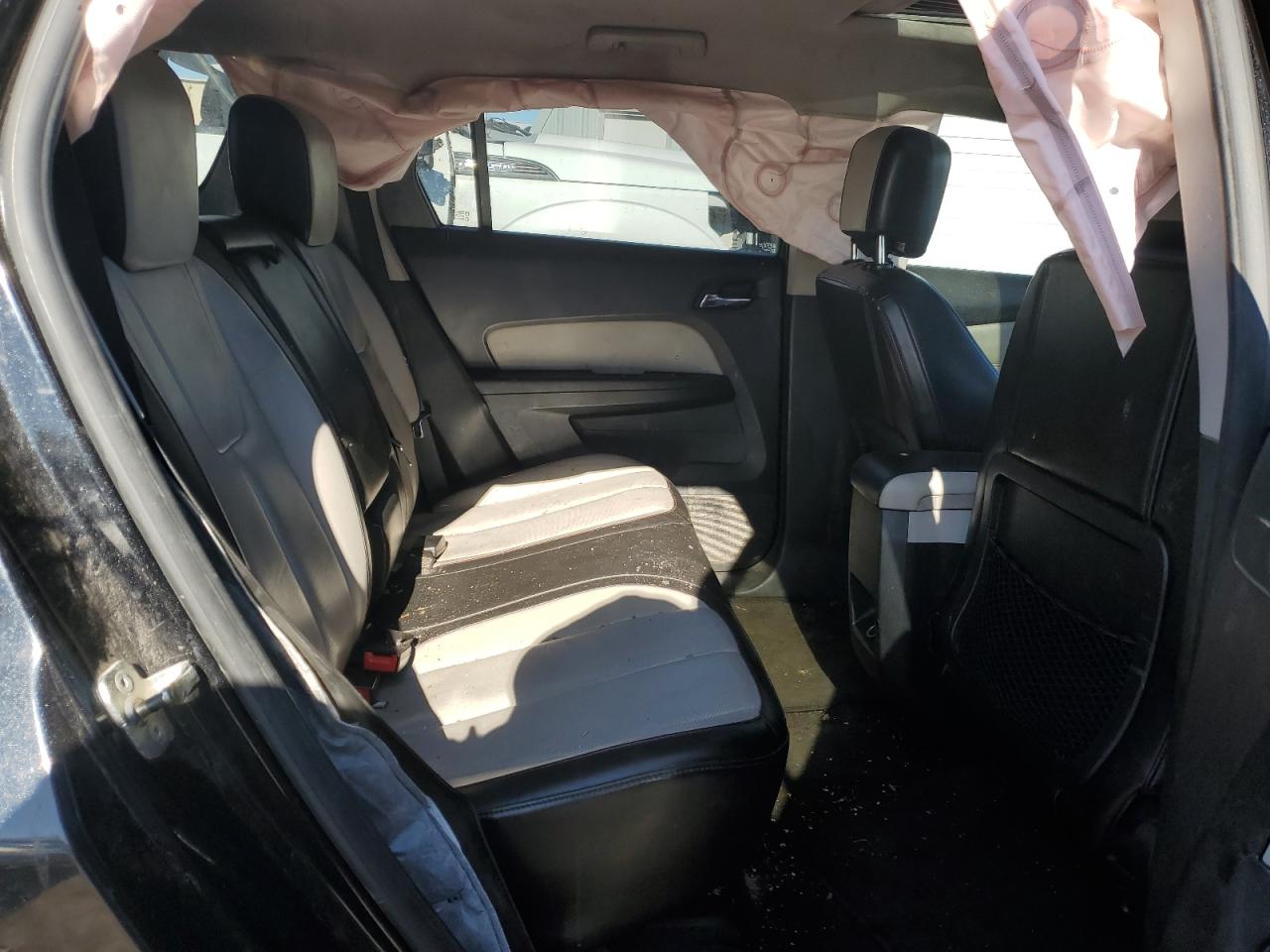 2011 GMC TERRAIN SLT photo 11