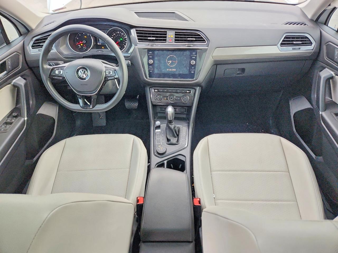 2020 VOLKSWAGEN TIGUAN SE photo 8
