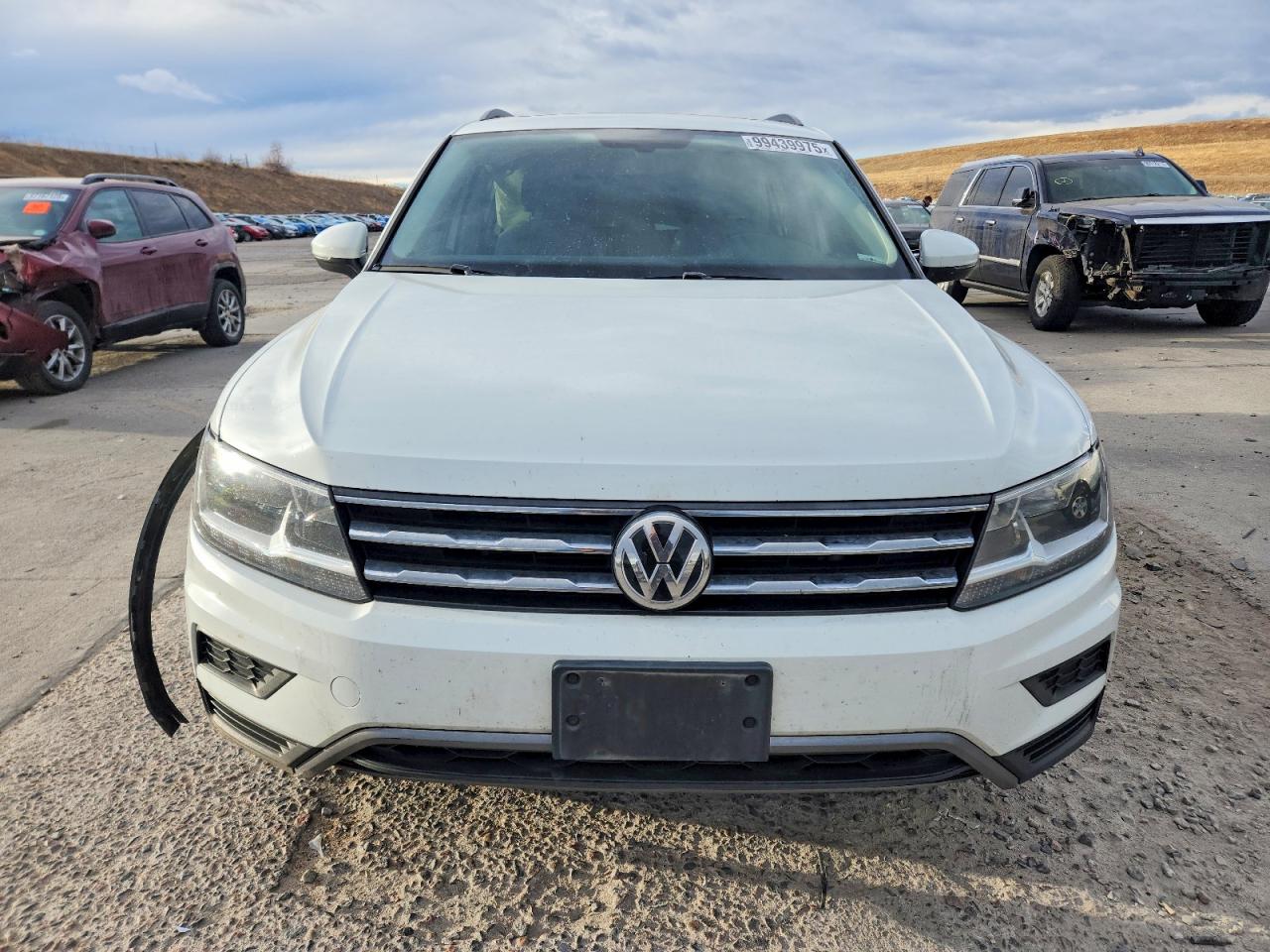 2020 VOLKSWAGEN TIGUAN SE photo 5
