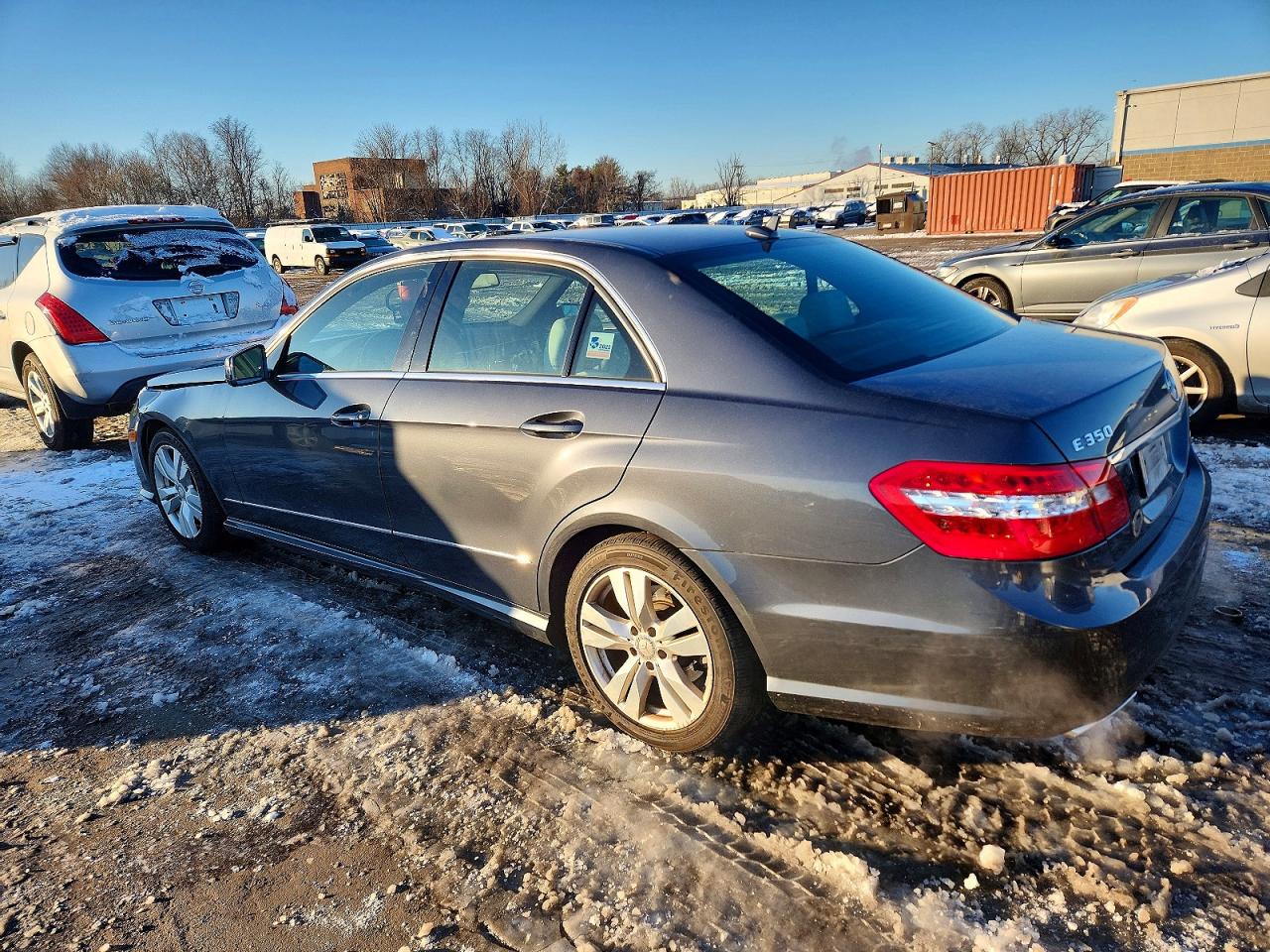 2011 MERCEDES-BENZ E 350 4MATIC photo 2