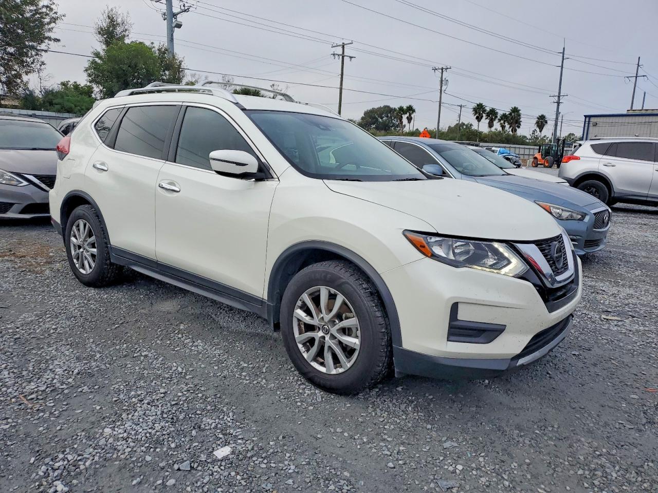 2020 NISSAN ROGUE S photo 4