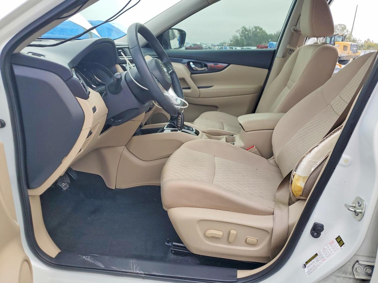 2020 NISSAN ROGUE S photo 7