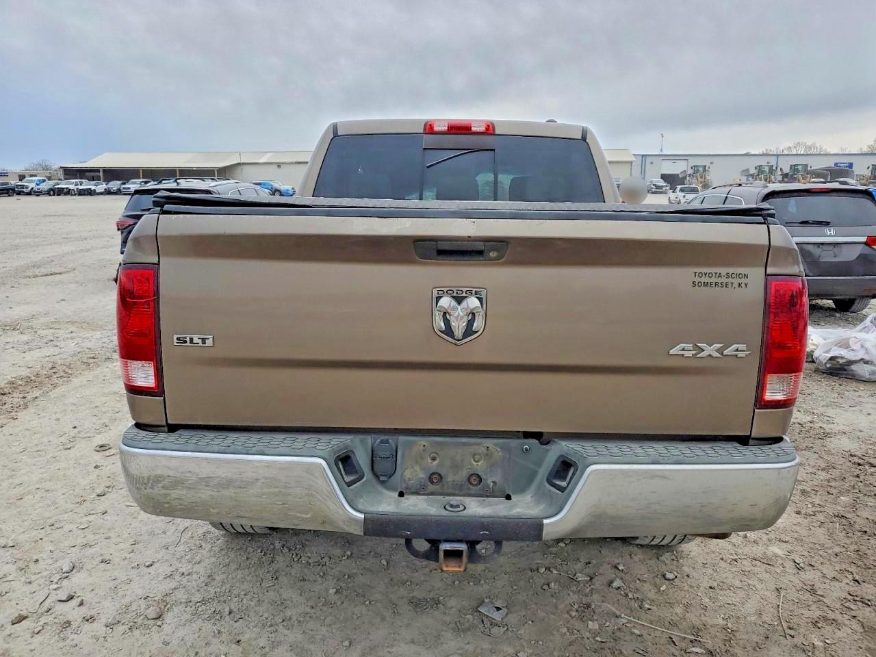 2010 DODGE RAM 1500 photo 6