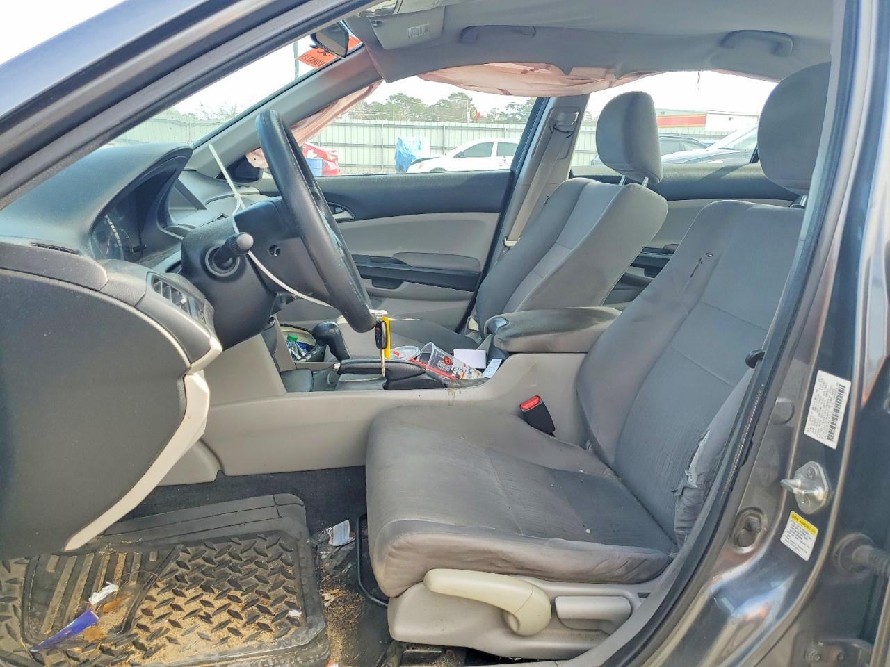 2012 HONDA ACCORD LX photo 7