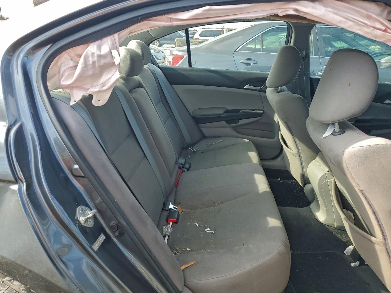 2012 HONDA ACCORD LX photo 10