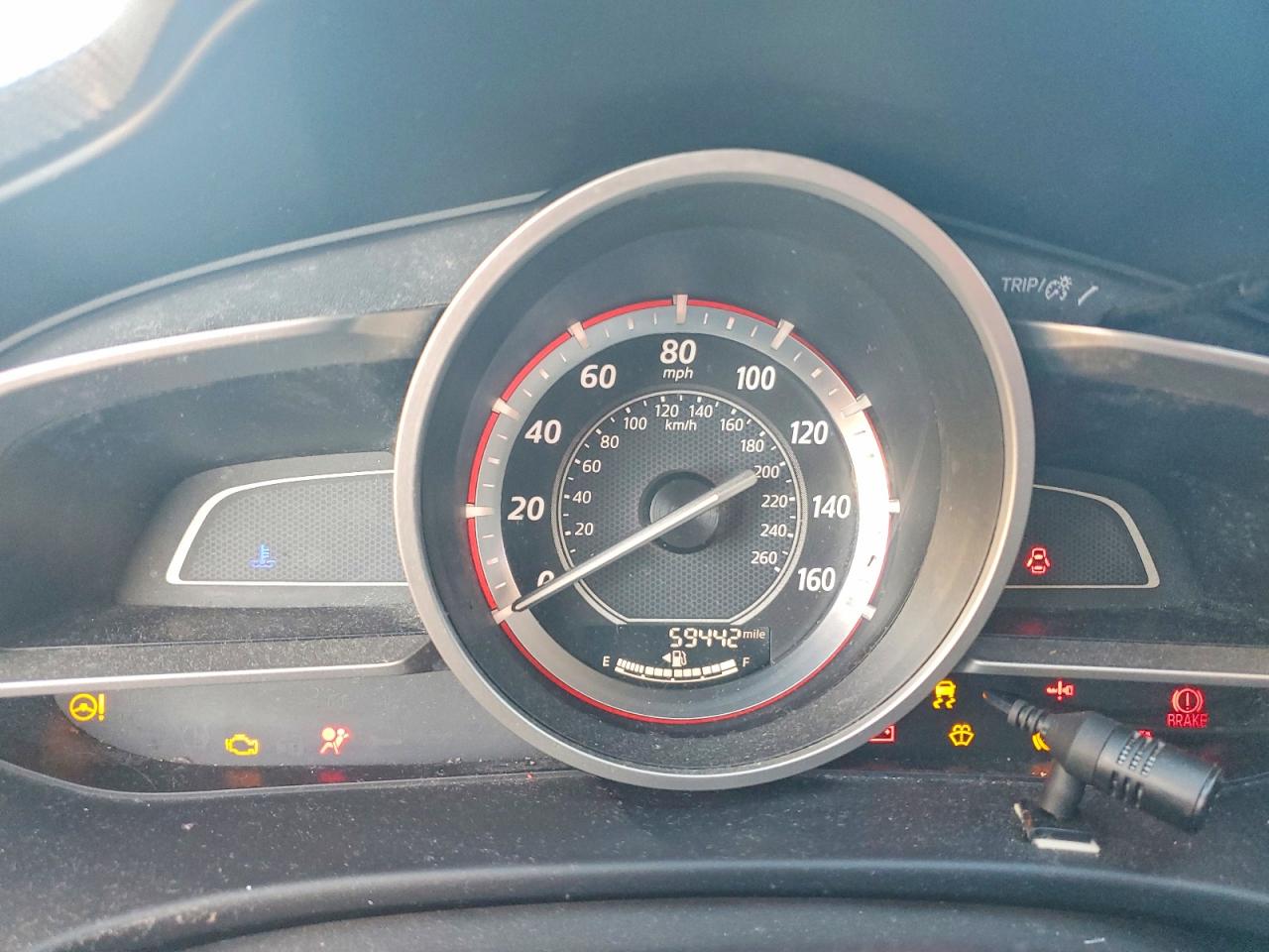 2014 MAZDA 3 SV photo 9