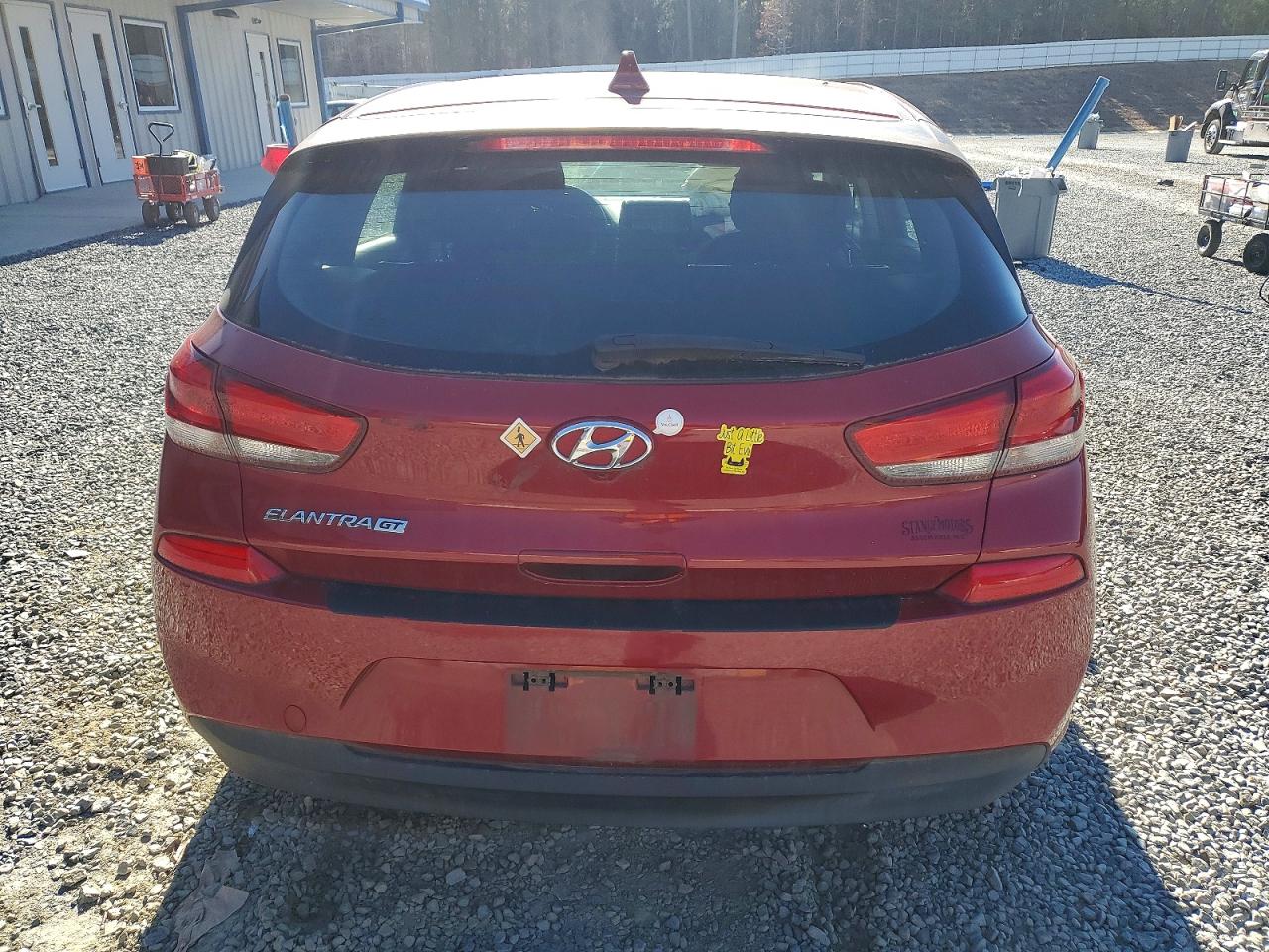 2019 HYUNDAI ELANTRA photo 6
