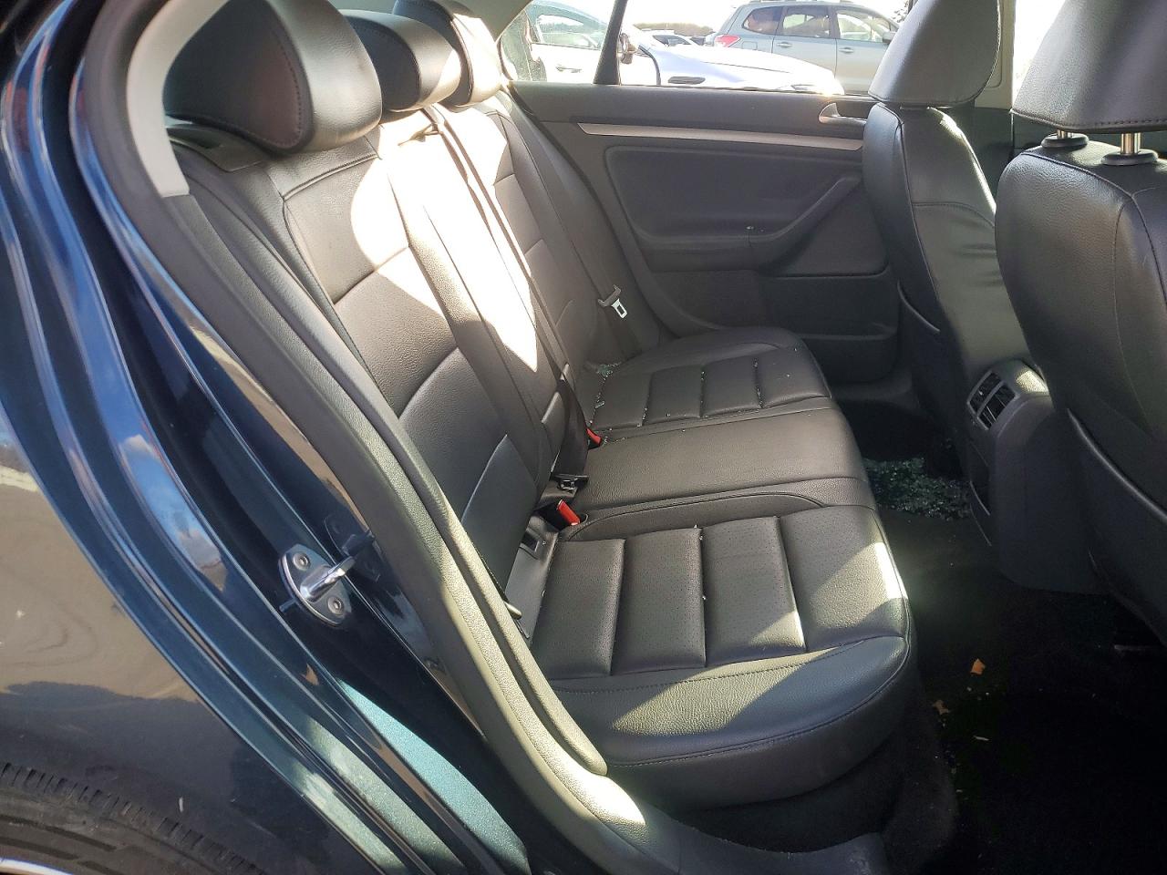 2009 VOLKSWAGEN JETTA SE photo 10