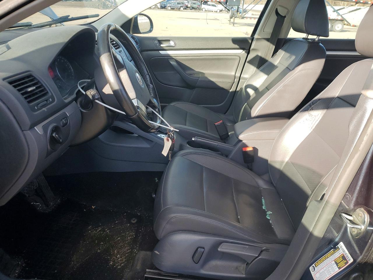 2009 VOLKSWAGEN JETTA SE photo 7