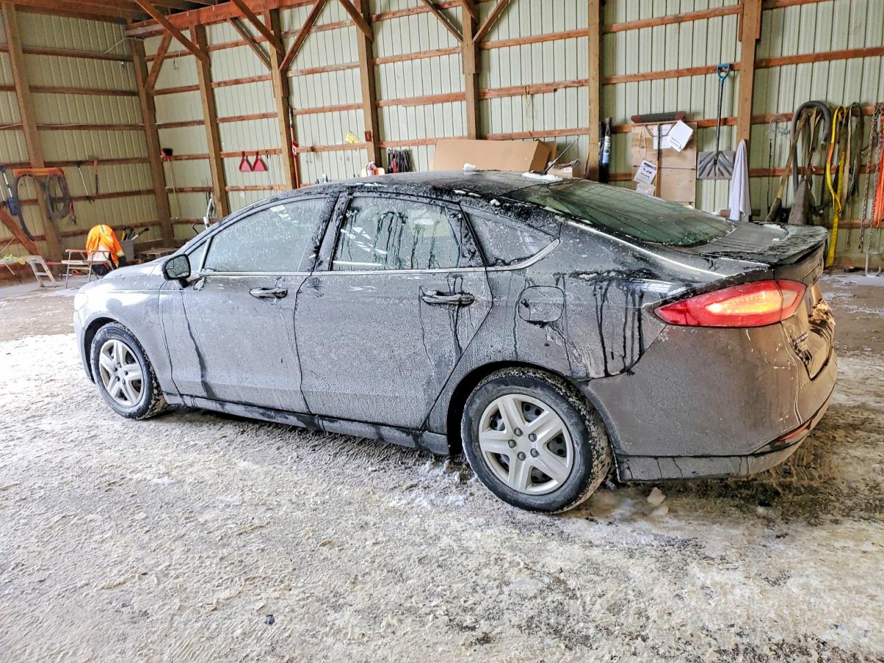 2016 FORD FUSION SE photo 2