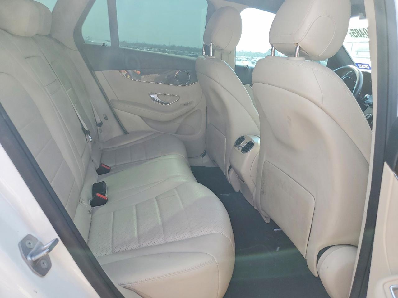 2018 MERCEDES-BENZ GLC 300 photo 11