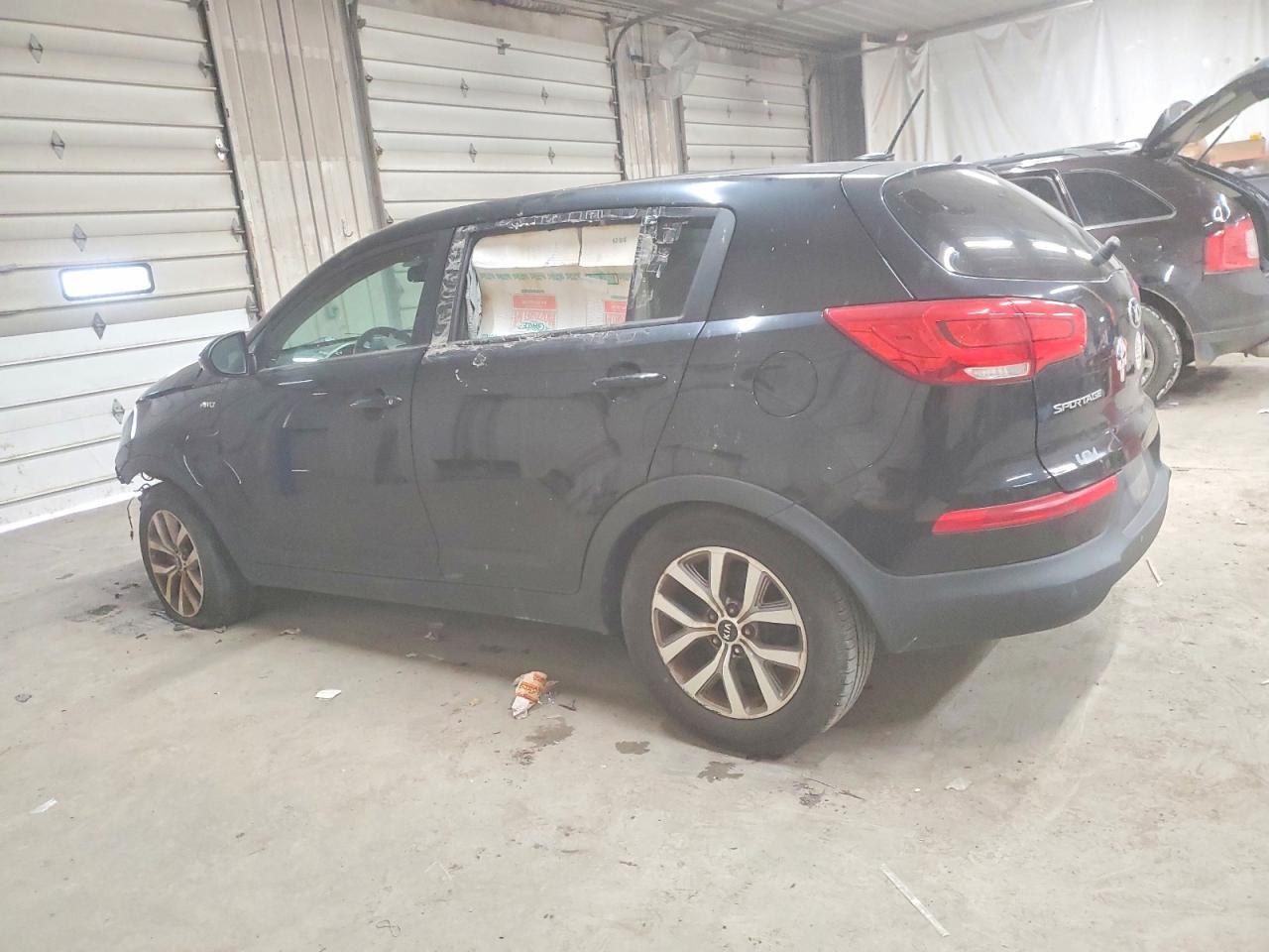 2016 KIA SPORTAGE LX photo 2