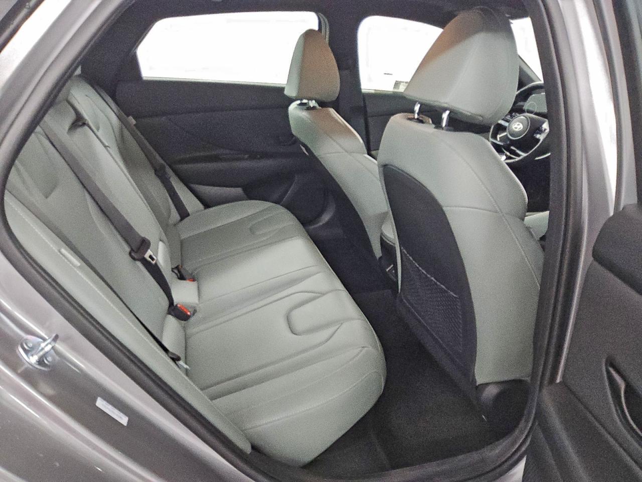 2025 HYUNDAI ELANTRA LIMITED photo 10