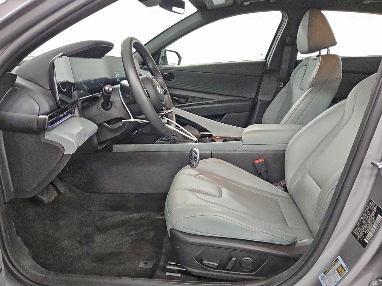 2025 HYUNDAI ELANTRA LIMITED photo 7