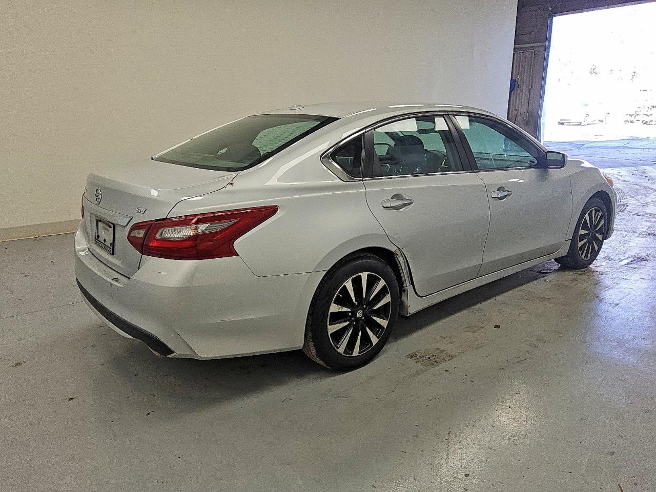 2018 NISSAN ALTIMA 2.5 SV photo 3