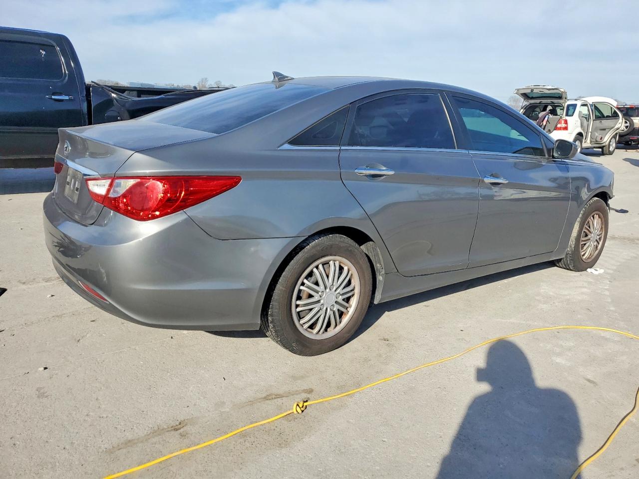 2013 HYUNDAI SONATA GLS photo 3