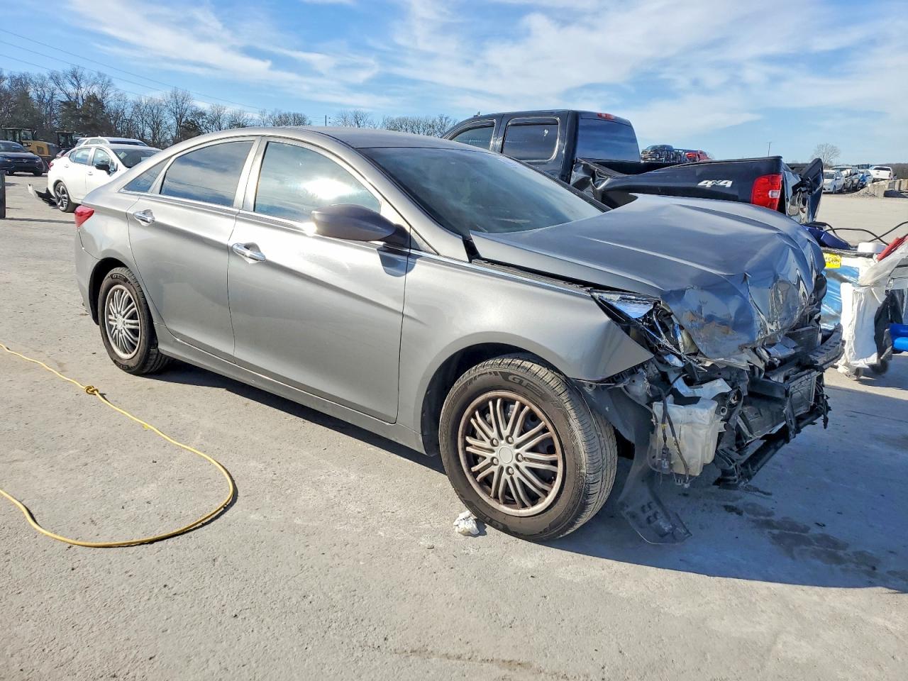2013 HYUNDAI SONATA GLS photo 4