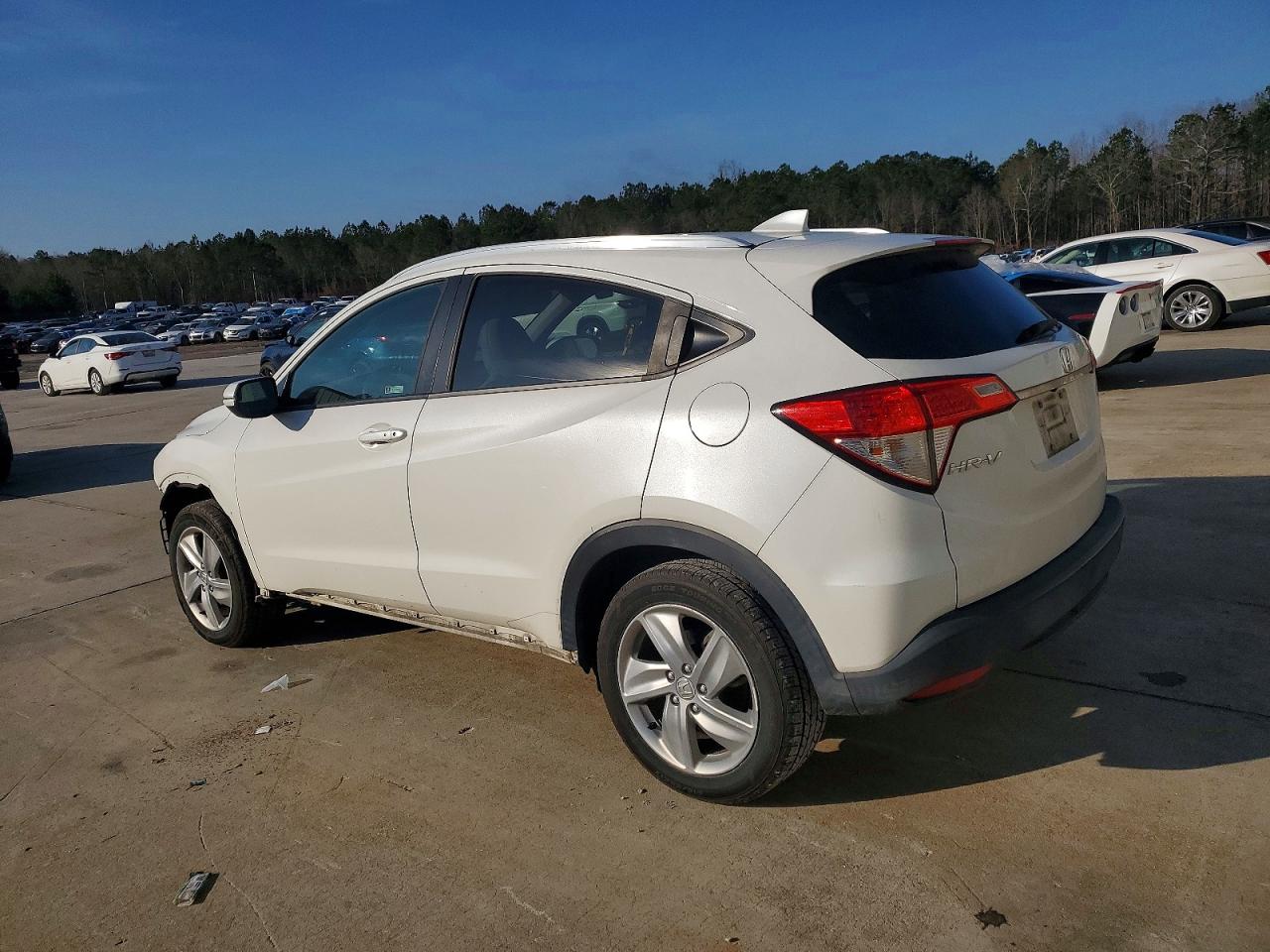 2019 HONDA HR-V EX photo 2