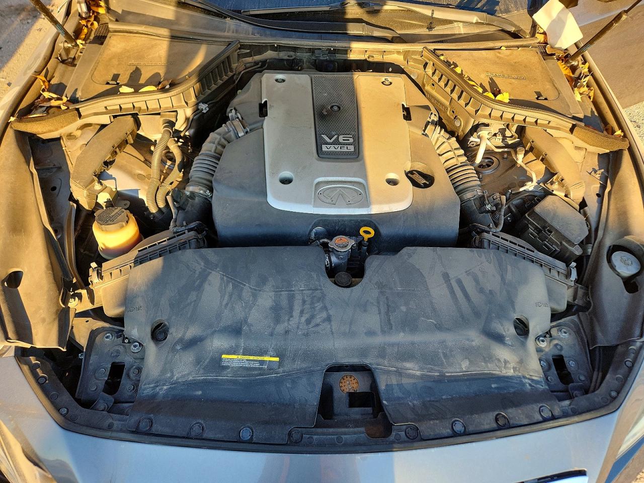2015 INFINITI Q50 BASE photo 11