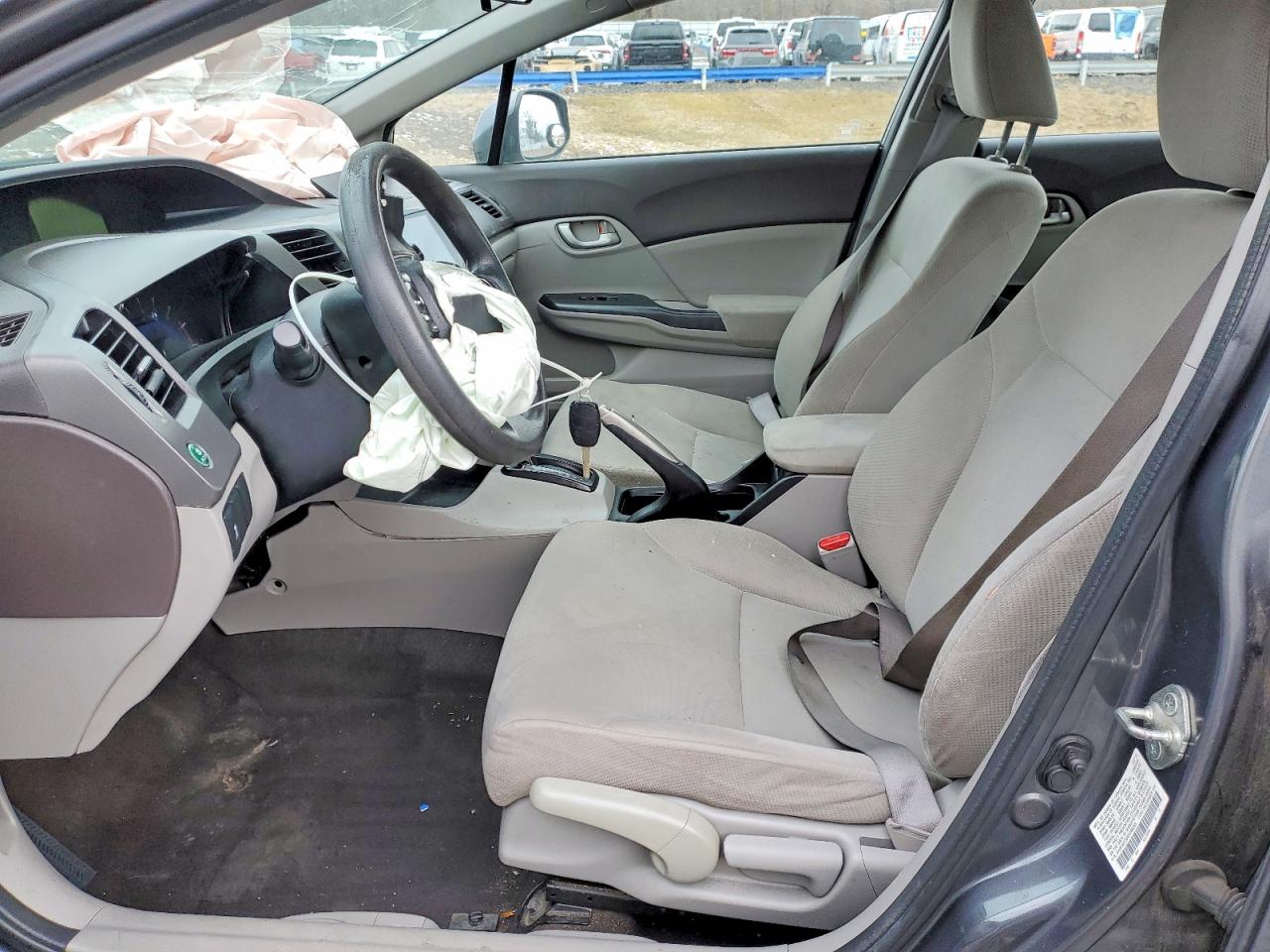 2012 HONDA CIVIC LX photo 7