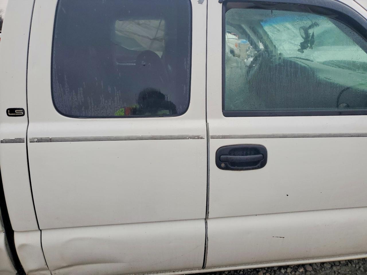 2005 CHEVROLET SILVERADO C1500 photo 10