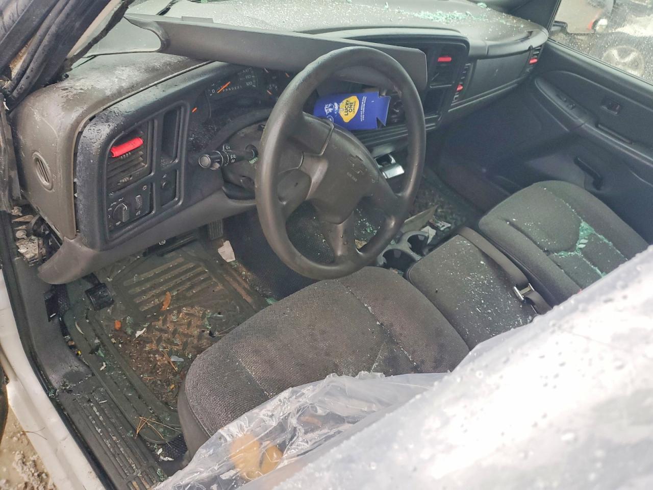 2005 CHEVROLET SILVERADO C1500 photo 8