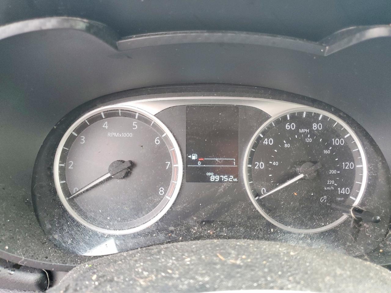 2021 NISSAN VERSA S photo 9