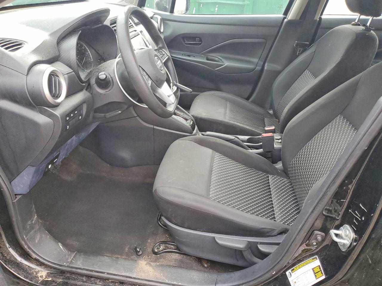 2021 NISSAN VERSA S photo 7