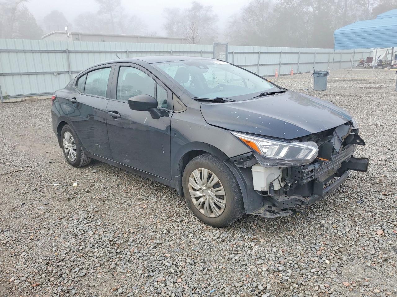 2021 NISSAN VERSA S photo 4