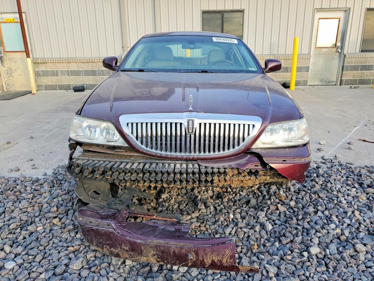 2006 LINCOLN TOWN CAR SIGNATURE LIMITED photo 5