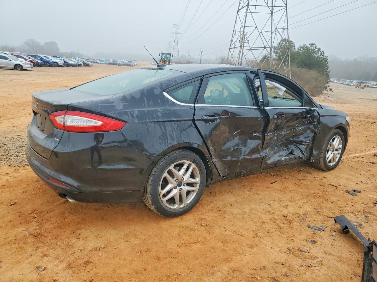 2016 FORD FUSION SE photo 3