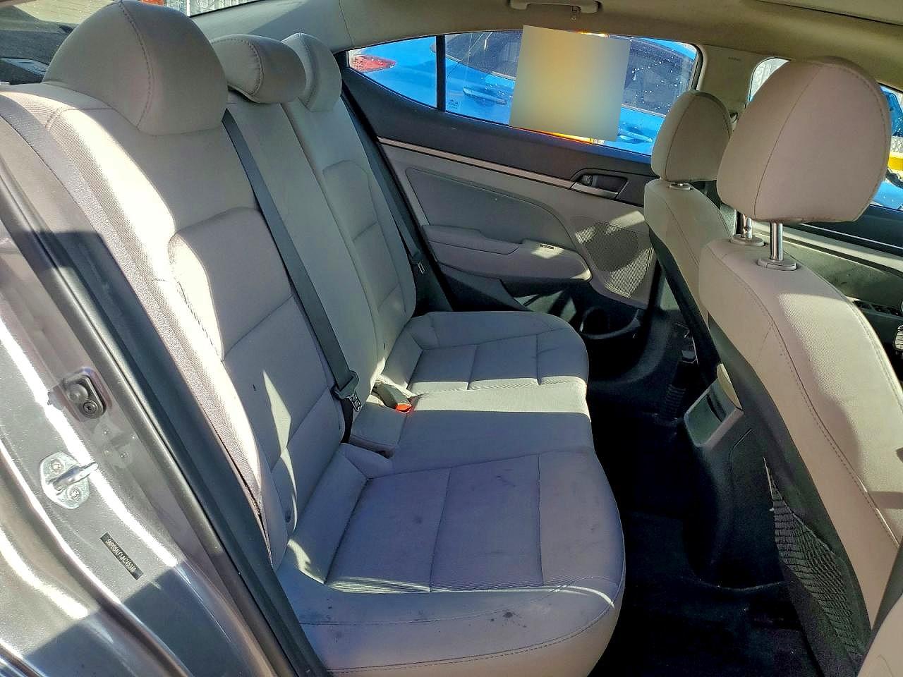 2018 HYUNDAI ELANTRA SEL photo 10
