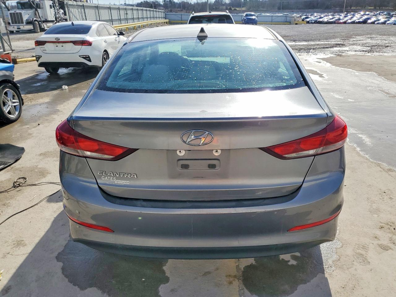 2018 HYUNDAI ELANTRA SEL photo 6
