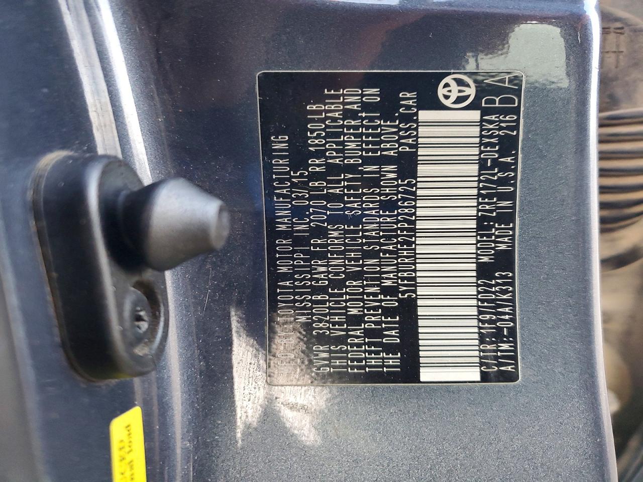 2015 TOYOTA COROLLA L photo 34