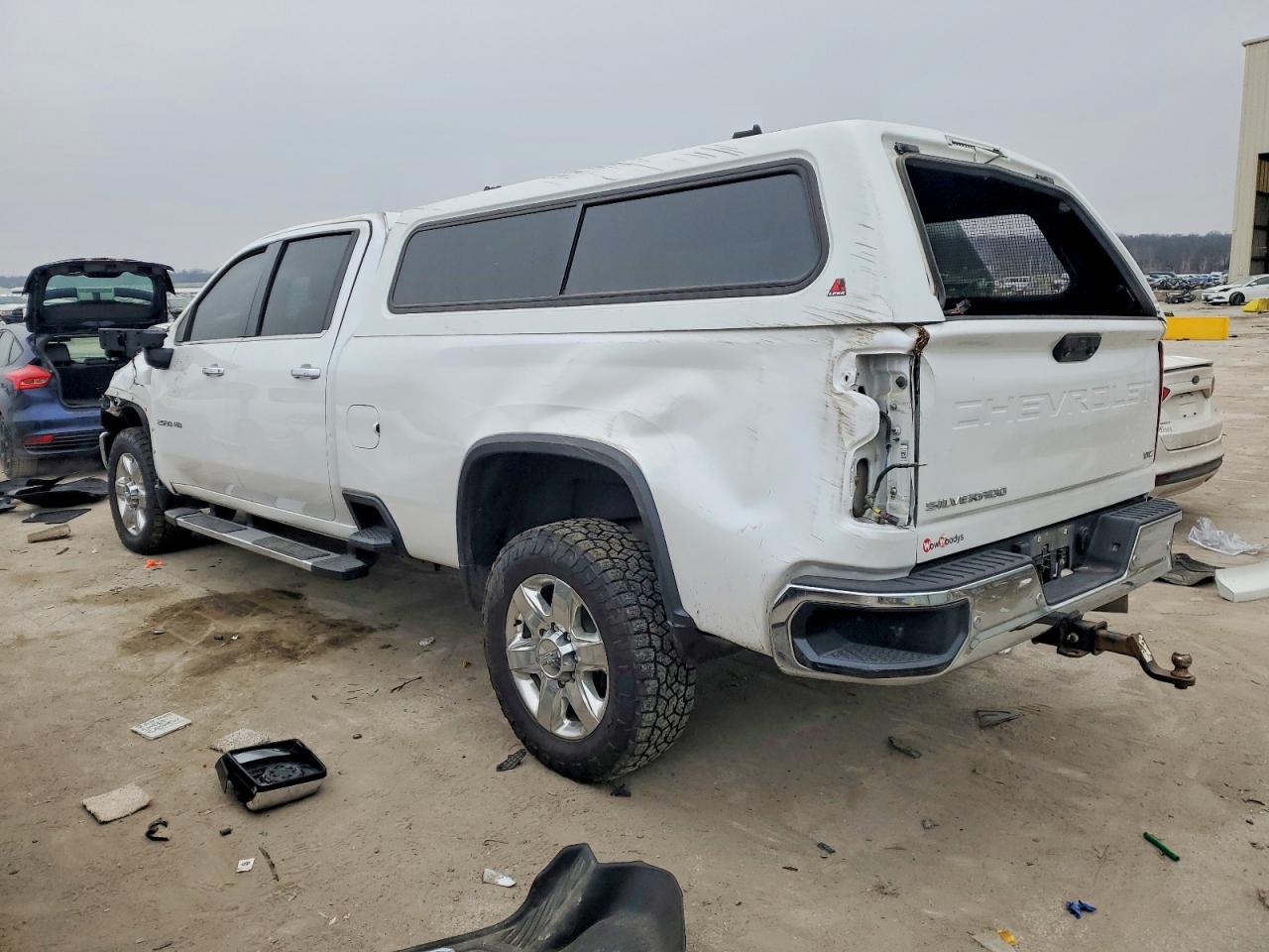 2020 CHEVROLET SILVERADO K2500 HEAVY DUTY LTZ photo 2