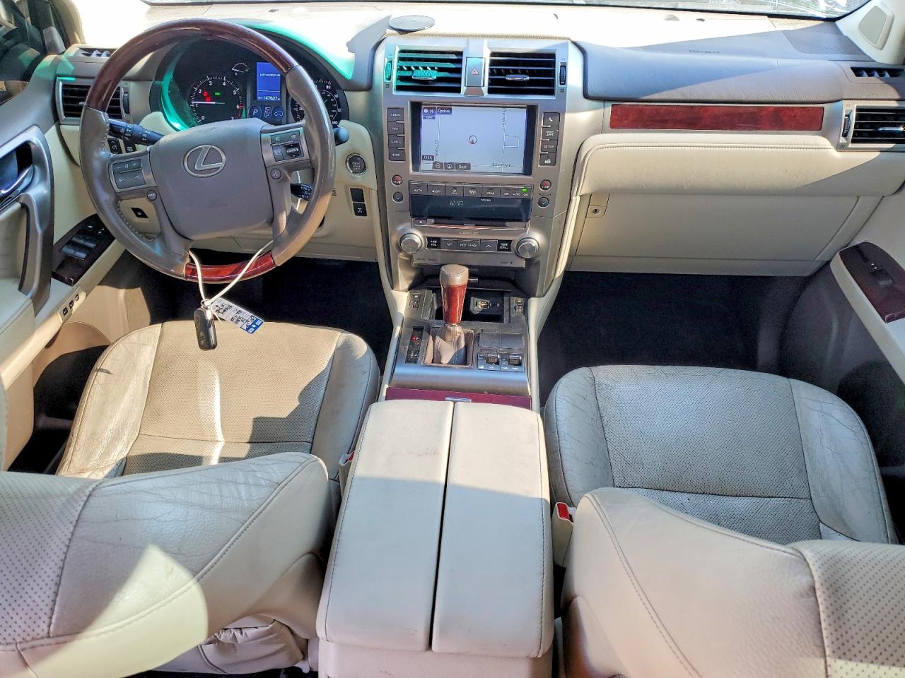 2016 LEXUS GX 460 photo 8