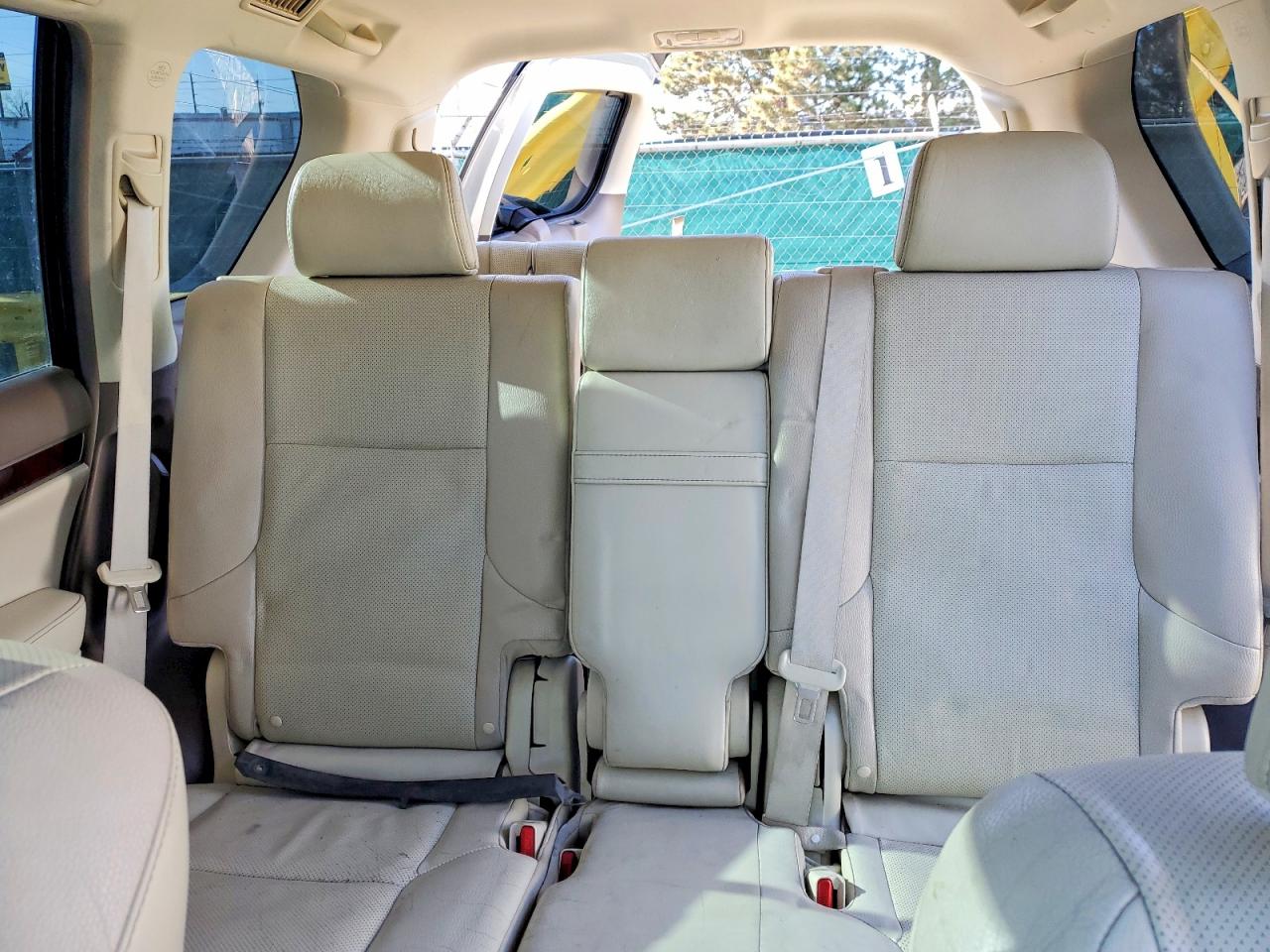2016 LEXUS GX 460 photo 10